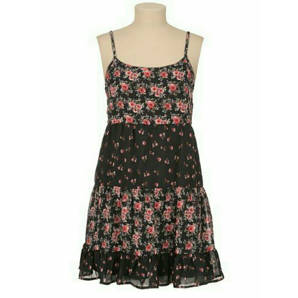 Maurices Black and Pink Floral Dress 🖤🌷